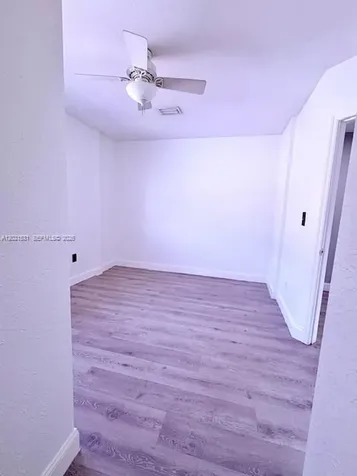 11416 NW 93rd Court Hialeah Gardens FL 33018