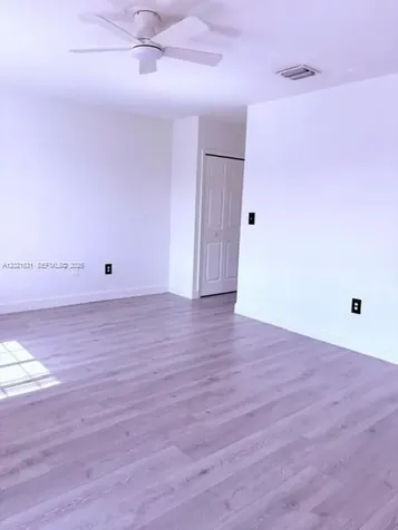11416 NW 93rd Court Hialeah Gardens FL 33018
