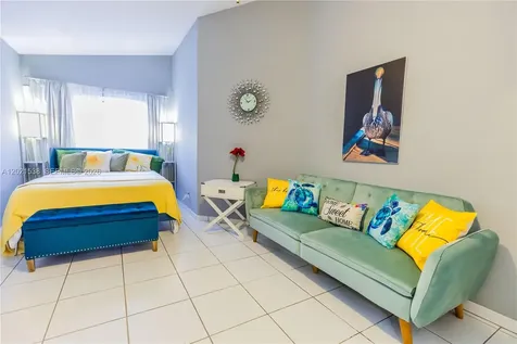 1327 Seagrape Circle Weston FL 33326