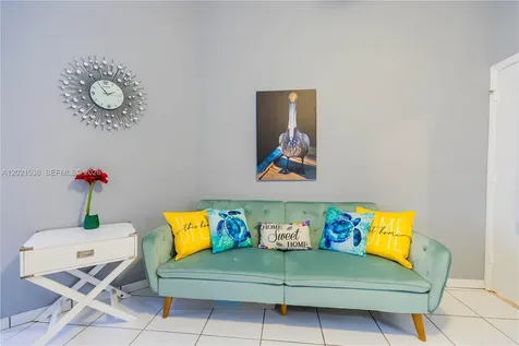 1327 Seagrape Circle Weston FL 33326