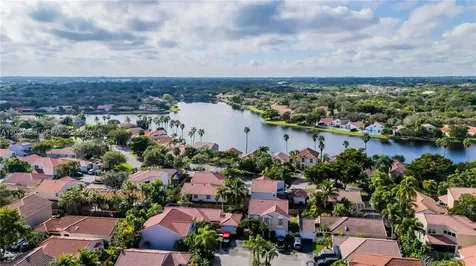 1327 Seagrape Circle Weston FL 33326