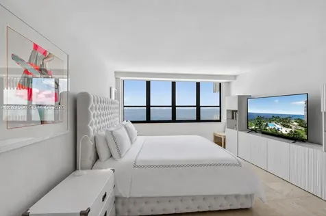 2 Grove Isle Drive Miami FL 33133