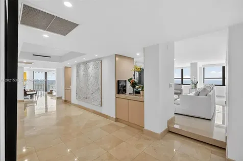 2 Grove Isle Drive Miami FL 33133
