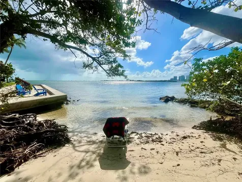 2 Grove Isle Drive Miami FL 33133