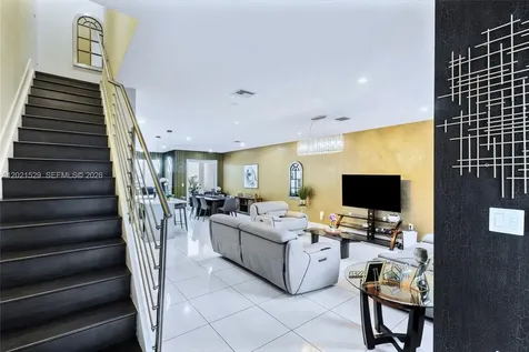 6400 NW 105th Place Doral FL 33178