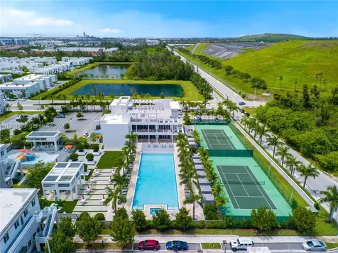 6400 NW 105th Place Doral FL 33178