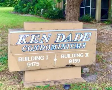 9159 SW 77th Avenue Miami FL 33156