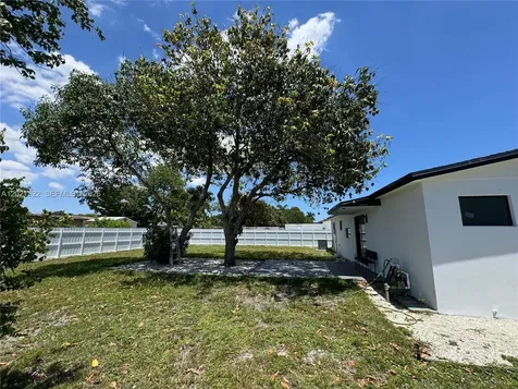2251 NW 193rd Terrace Miami Gardens FL 33056