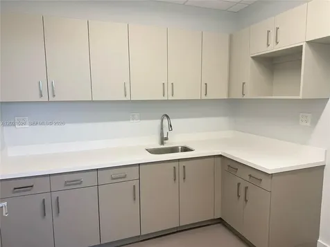 290 NW 165th Street Miami FL 33169