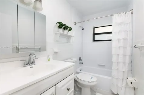 329 SE 12th Avenue Pompano Beach FL 33060