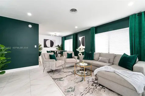 329 SE 12th Avenue Pompano Beach FL 33060