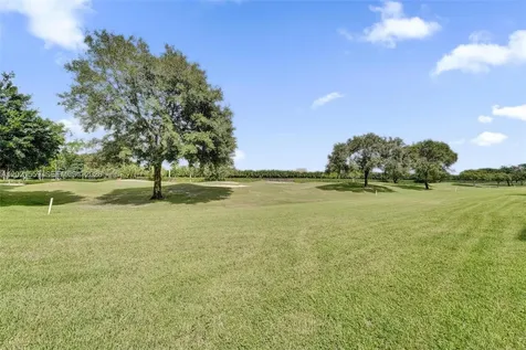 1502 Whitehall Drive Davie FL 33324