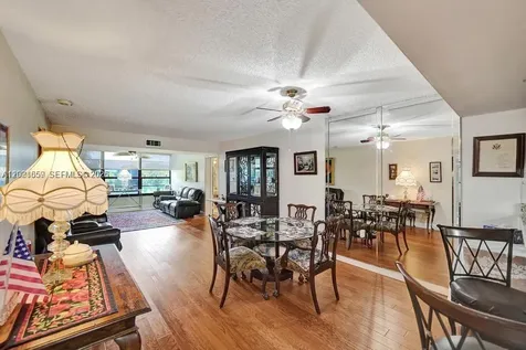 1502 Whitehall Drive Davie FL 33324