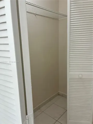 10881 SW 24th Terrace Miami FL 33165