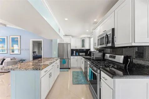 4120 NE 20th Avenue Oakland Park FL 33308