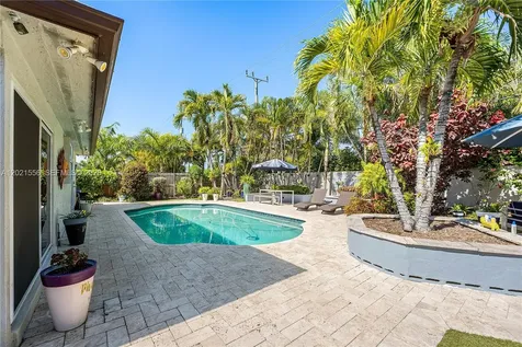 4120 NE 20th Avenue Oakland Park FL 33308