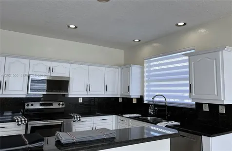 15840 SW 151st Terrace Miami FL 33196
