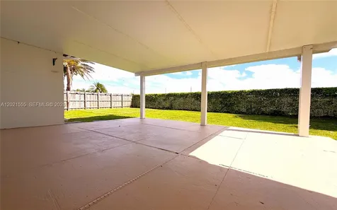 15840 SW 151st Terrace Miami FL 33196