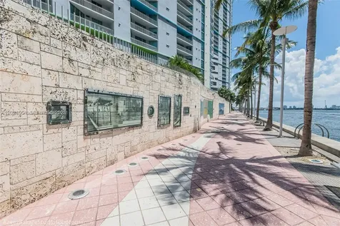 325 S Biscayne Boulevard Miami FL 33131