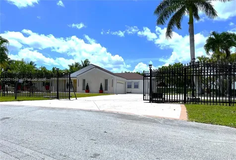 15540 SW 156th Avenue Miami FL 33187