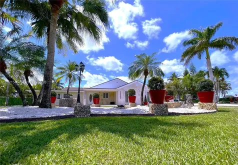 15540 SW 156th Avenue Miami FL 33187