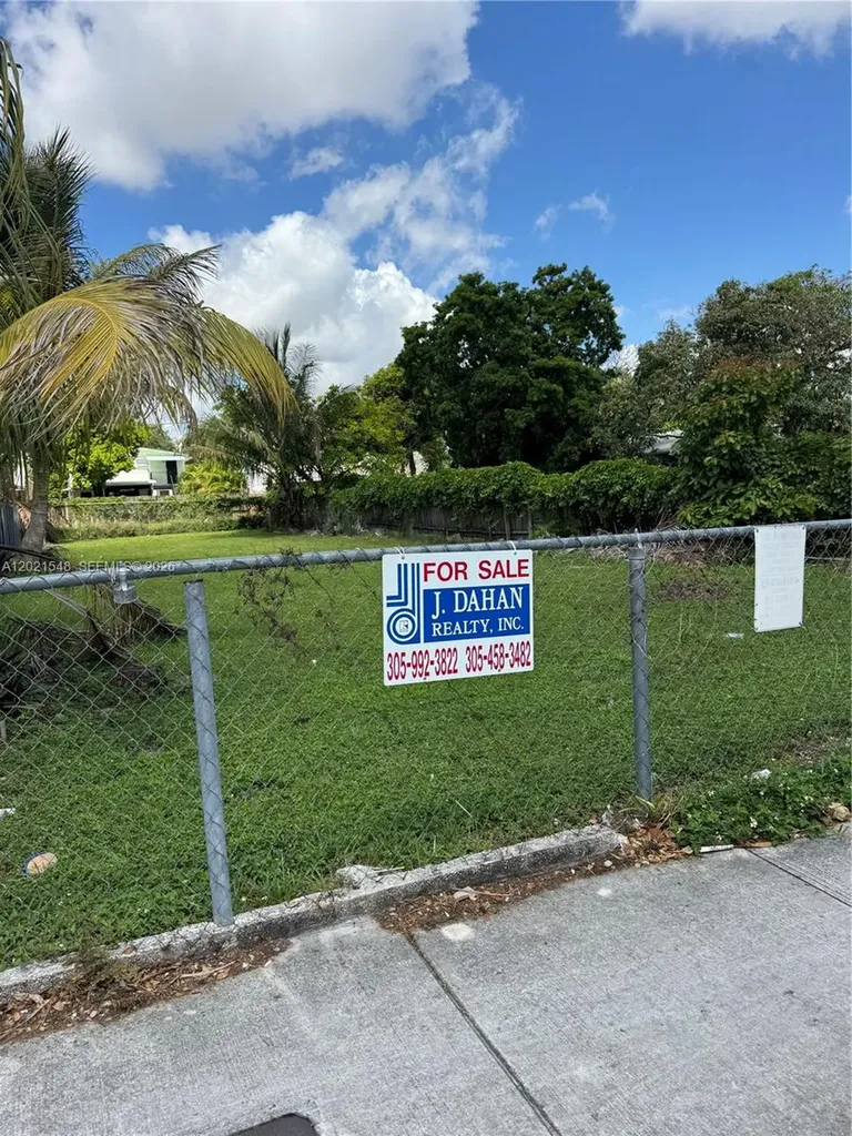 2630 NW 22nd Court Miami FL 33142