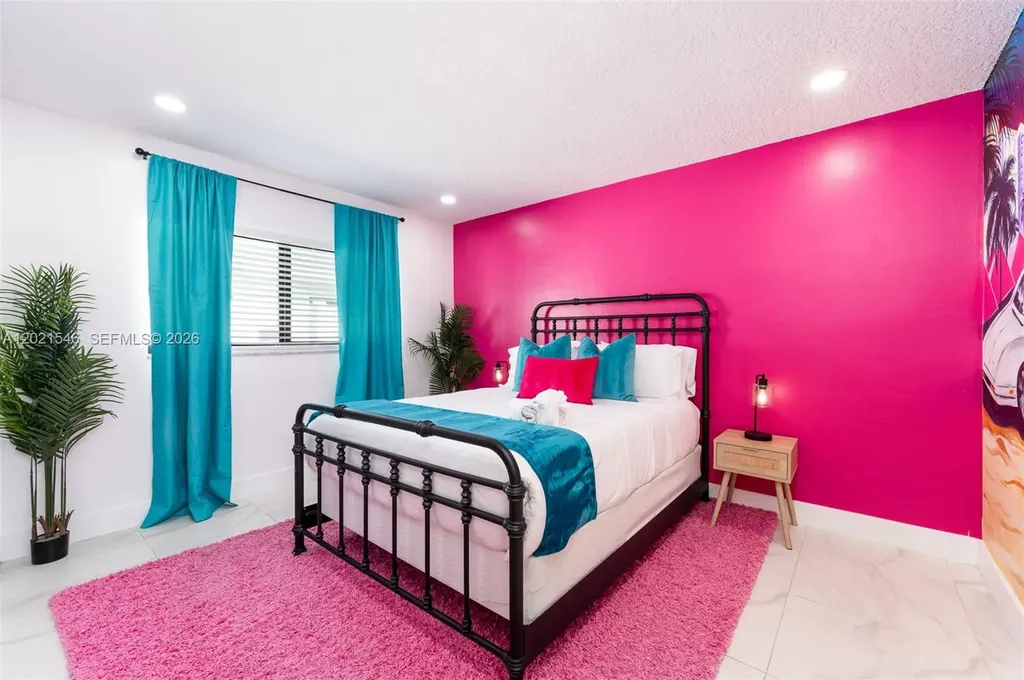 329 SE 12th Avenue Pompano Beach FL 33060