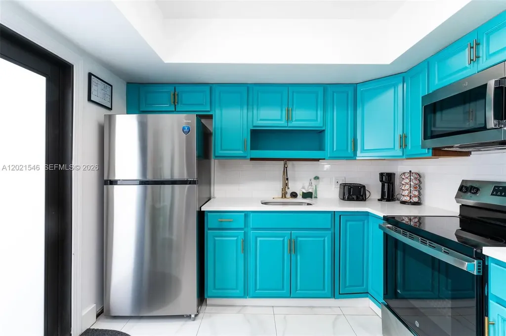 329 SE 12th Avenue Pompano Beach FL 33060
