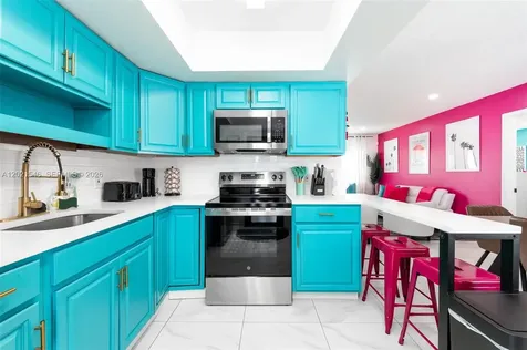 329 SE 12th Avenue Pompano Beach FL 33060
