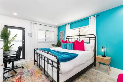 329 SE 12th Avenue Pompano Beach FL 33060