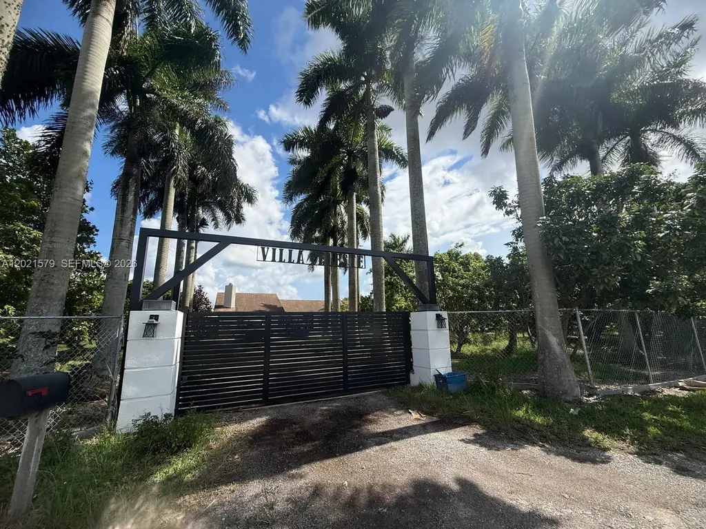 22445 SW 264th Street Homestead FL 33031
