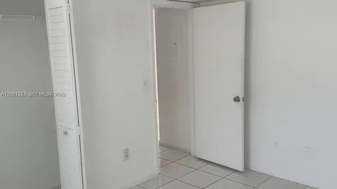 2715 W 66th Street Hialeah FL 33016