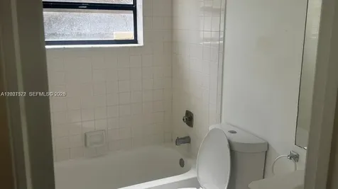 2715 W 66th Street Hialeah FL 33016