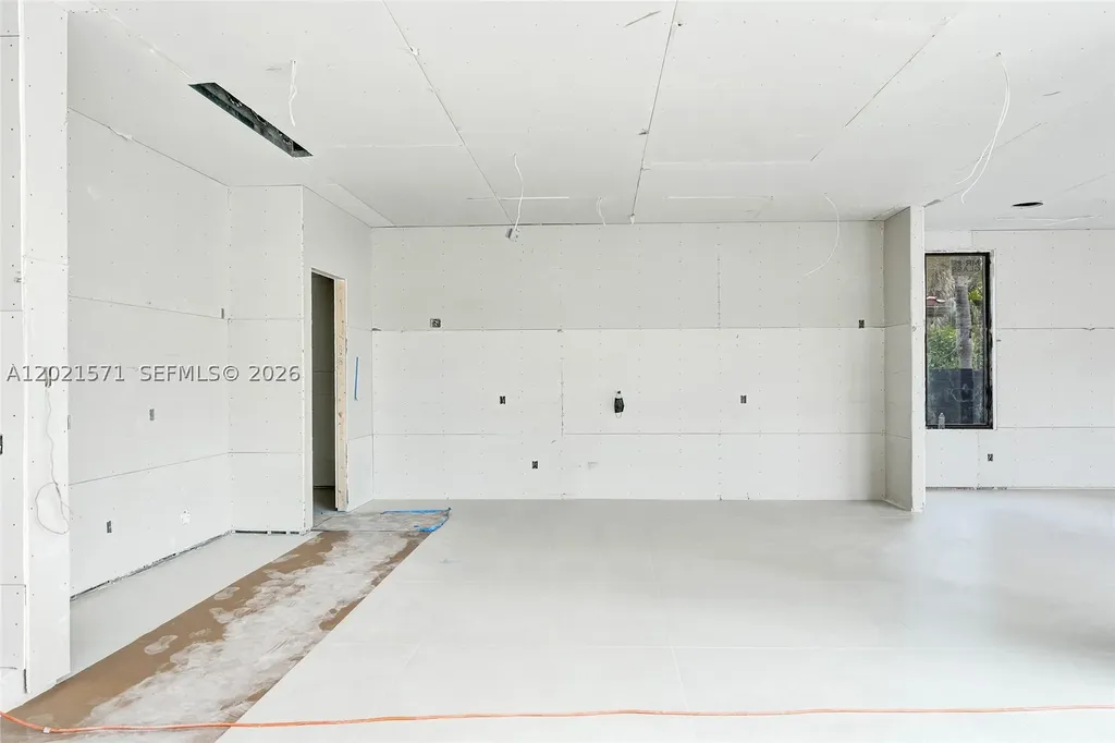 528 NE 13th Avenue Fort Lauderdale FL 33301