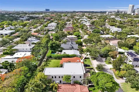 528 NE 13th Avenue Fort Lauderdale FL 33301