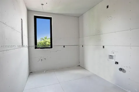528 NE 13th Avenue Fort Lauderdale FL 33301