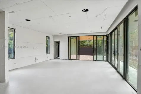 528 NE 13th Avenue Fort Lauderdale FL 33301