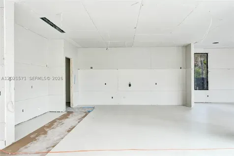 528 NE 13th Avenue Fort Lauderdale FL 33301