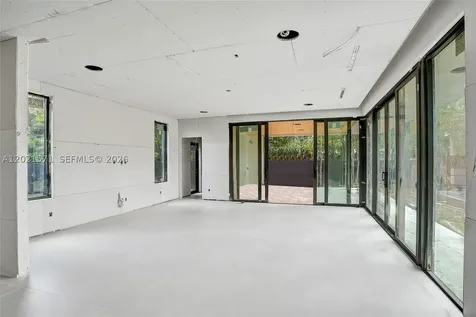 528 NE 13th Avenue Fort Lauderdale FL 33301