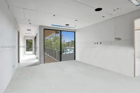 528 NE 13th Avenue Fort Lauderdale FL 33301