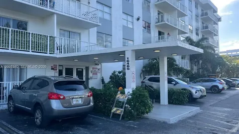 16465 NE 22nd Avenue North Miami Beach FL 33160