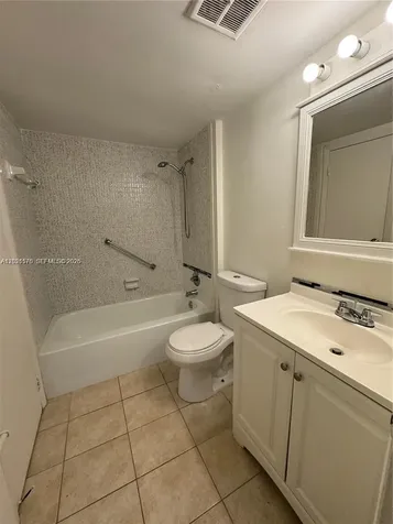 16465 NE 22nd Avenue North Miami Beach FL 33160