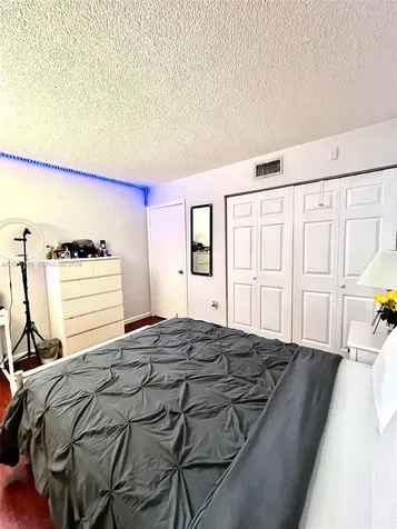 2075 SW 122nd Avenue Miami FL 33175