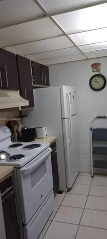 7075 NW 186th Street Hialeah FL 33015