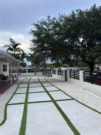 1120 E 6th Court Hialeah FL 33010