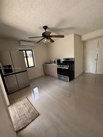 1120 E 6th Court Hialeah FL 33010