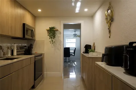 1120 E 6th Court Hialeah FL 33010