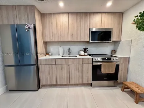 1120 E 6th Court Hialeah FL 33010