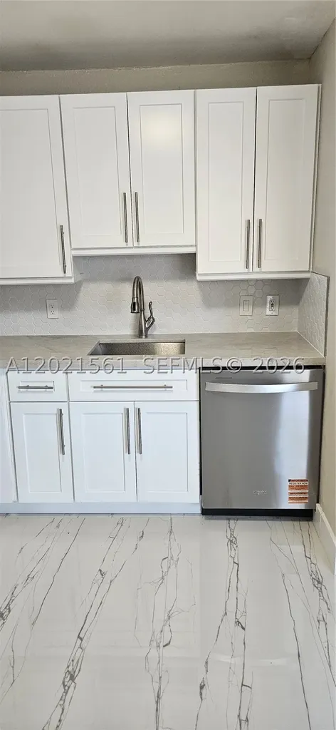 160 NW 14th Street Pompano Beach FL 33060