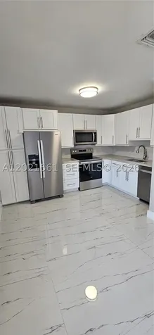 160 NW 14th Street Pompano Beach FL 33060